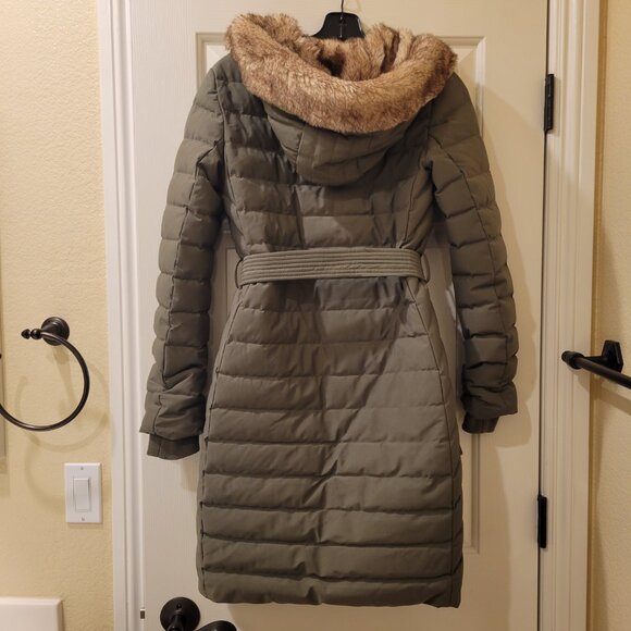 Abercrombie & Fitch Long Puffer Jacket - Picture 8 of 16